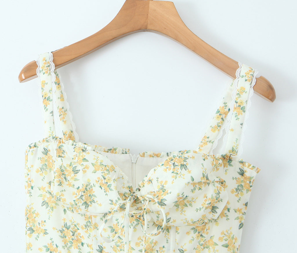 French Floral Strap Waist-tight First Love Seaside A- Line Mid-length Dress