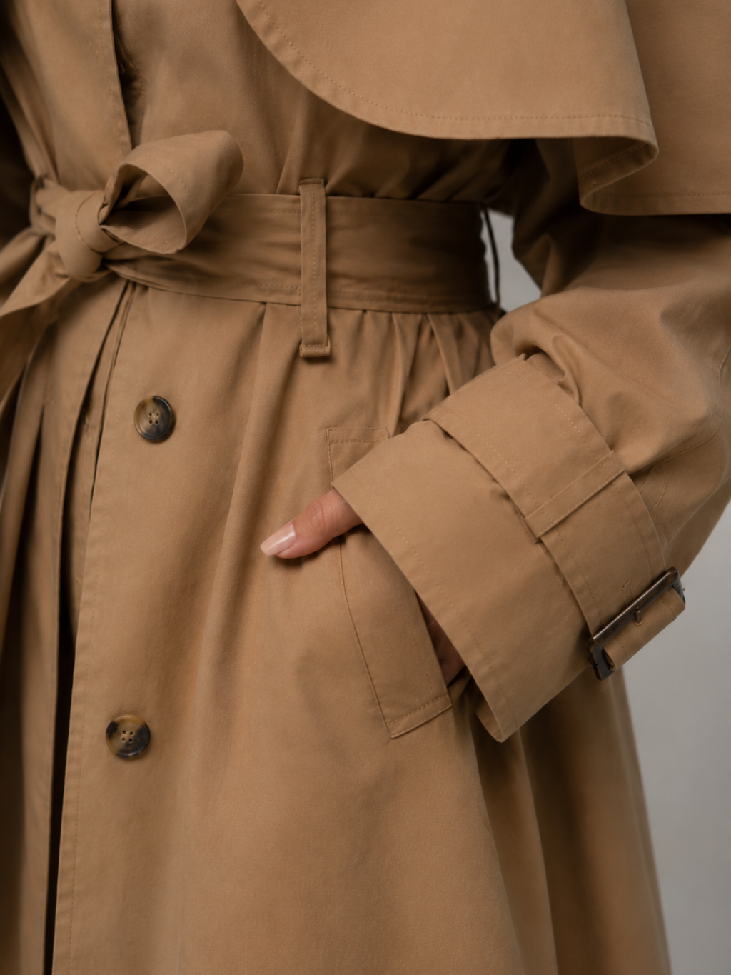 Women's Khaki Long Trench Coat – Elegant Loose Fit Commuter Outerwear